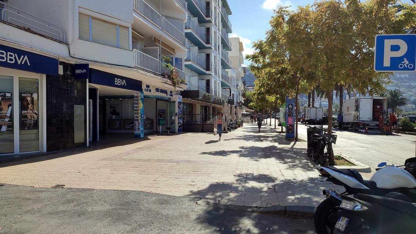 35 - Rosas - Paseo Maritime et Plage Nova.jpg